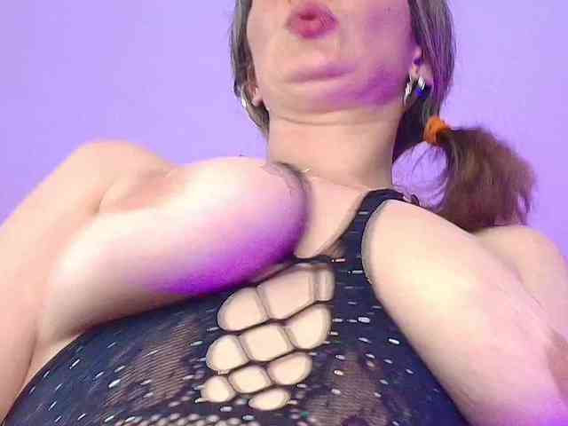AnneBlueeyes webcam