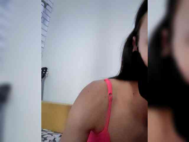 AnalLovea Live Webcam on BongaCams