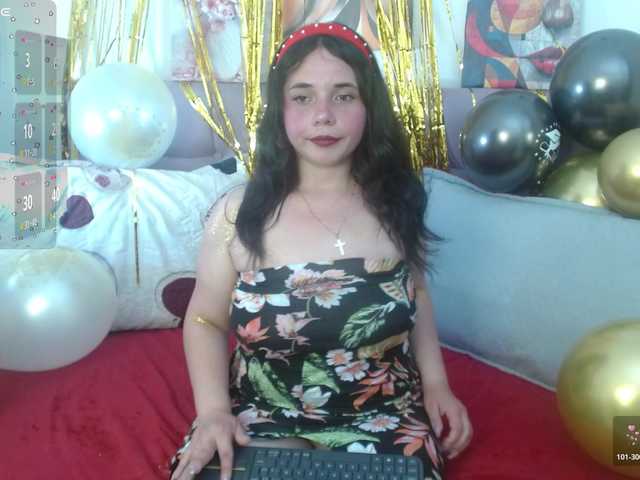 Hellen-star's BongaCams show and profile