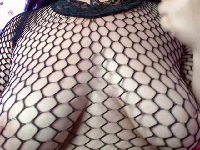 Hellen-star's BongaCams show and profile