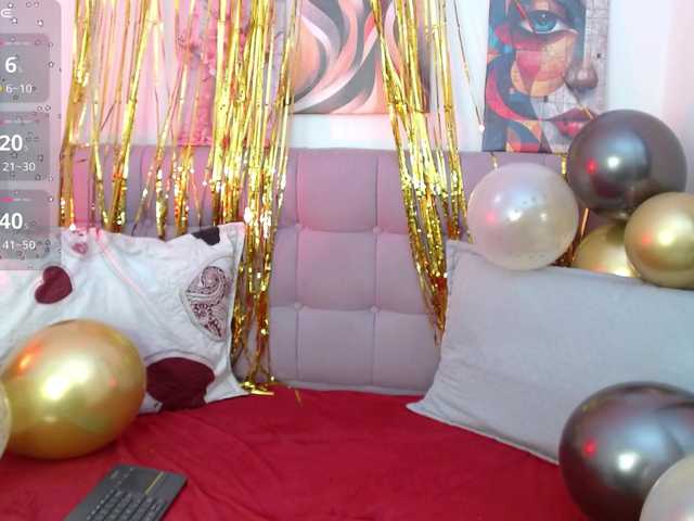 Hellen-star's BongaCams show and profile