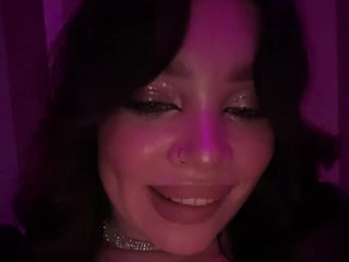 _Strelitzia_ Porn Show