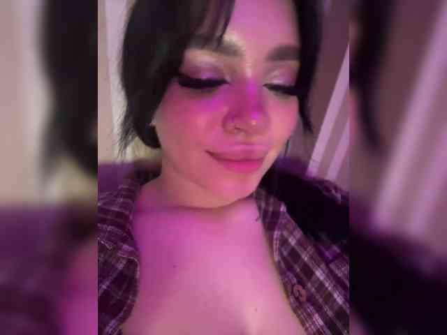 shiRINochka21 Live Webcam on BongaCams