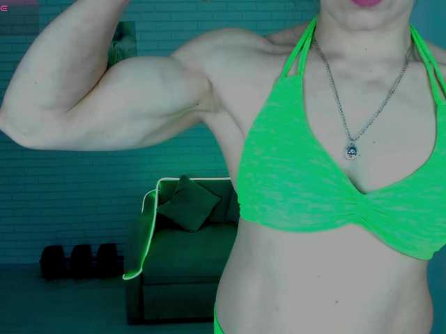 Lisa-Ray's BongaCams show and profile