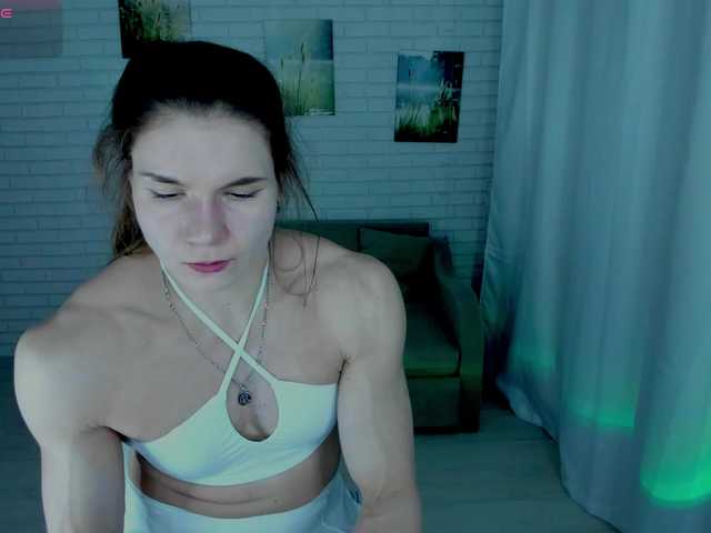 Lisa-Ray's BongaCams show and profile