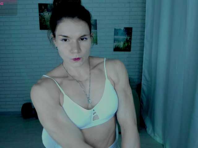 Lisa-Ray's BongaCams show and profile