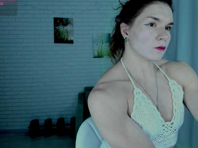 Lisa-Ray's BongaCams show and profile