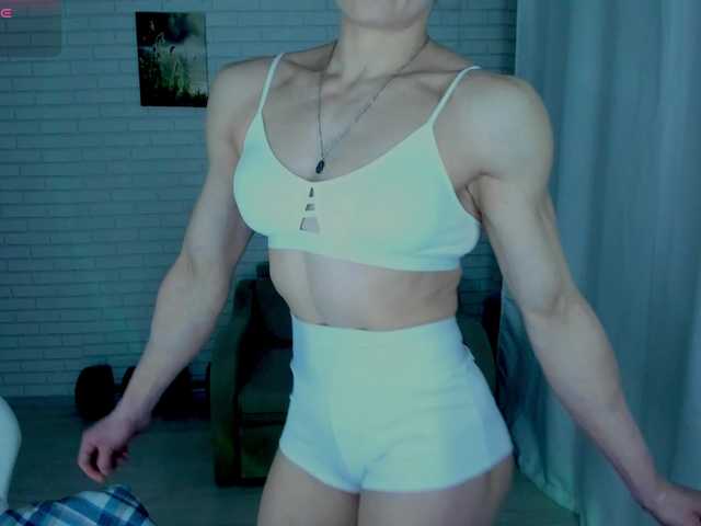 Lisa-Ray's BongaCams show and profile