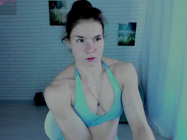 Lisa-Ray's BongaCams show and profile