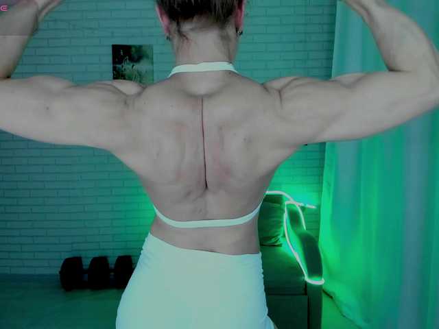 Lisa-Ray's BongaCams show and profile