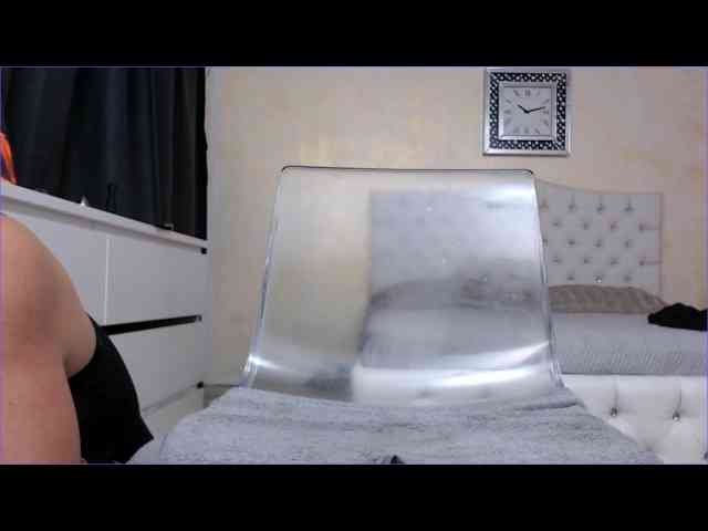 VelvetMarsha webcam