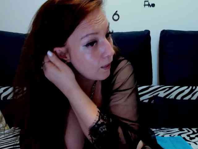 VanessaSquirt webcam