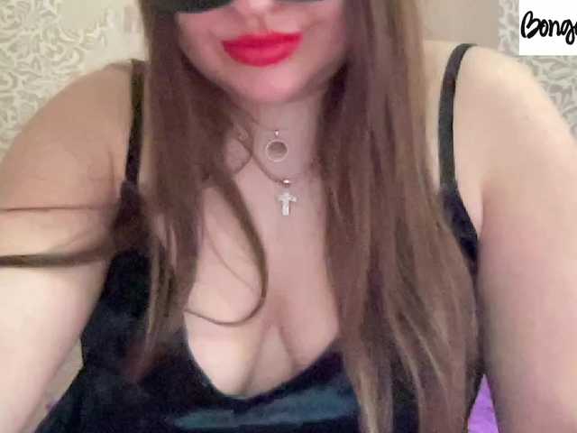 SweetStrawberry1's BongaCams show and profile