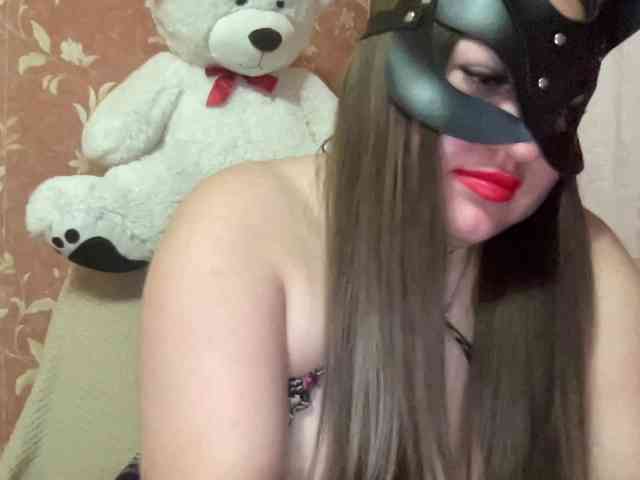 SweetStrawberry1 webcam