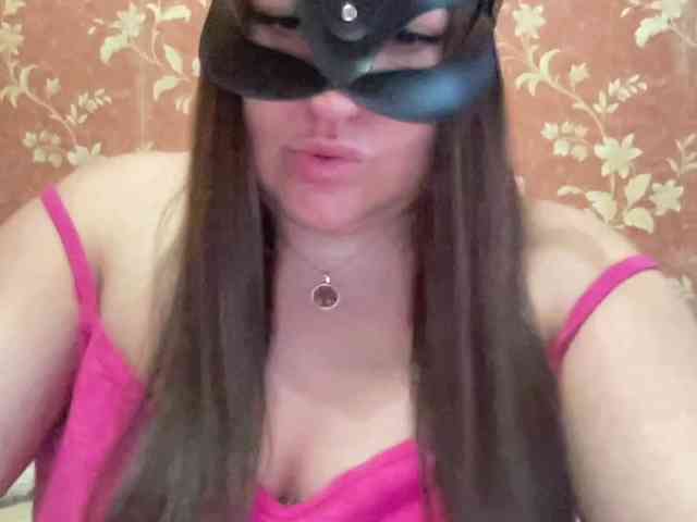 SweetStrawberry1 webcam