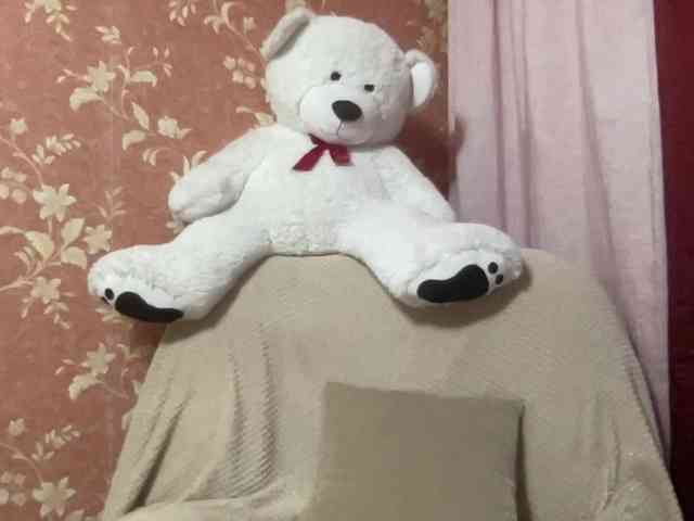 SweetStrawberry1 webcam