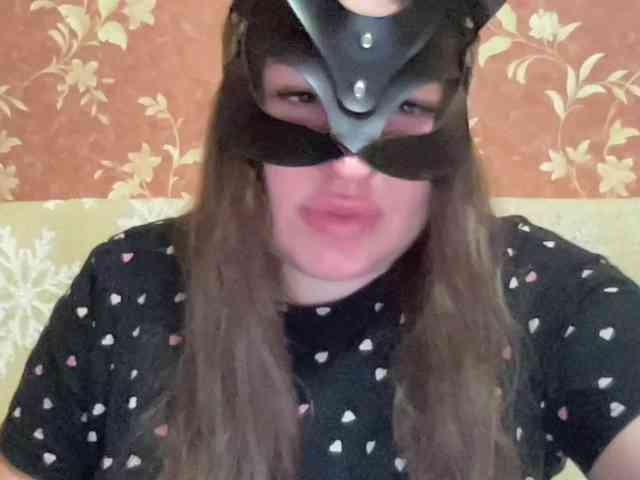 SweetStrawberry1 webcam