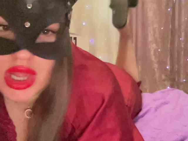 SweetStrawberry1 webcam