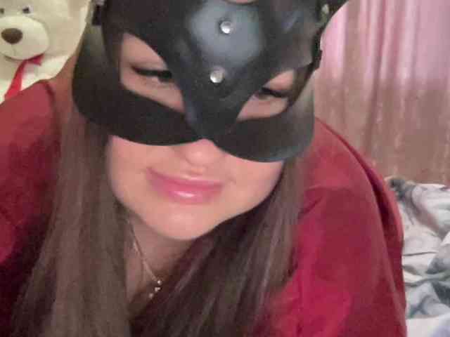 SweetStrawberry1 webcam