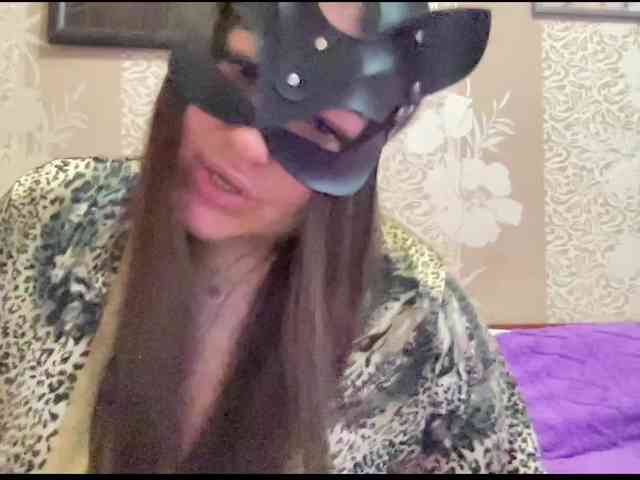 SweetStrawberry1 webcam