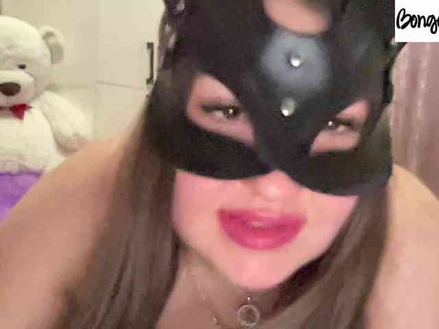 SweetStrawberry1 webcam