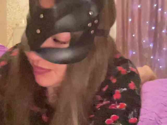 SweetStrawberry1 webcam