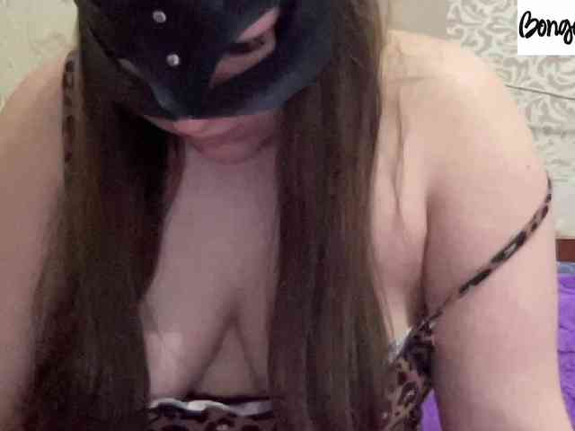 SweetStrawberry1 webcam