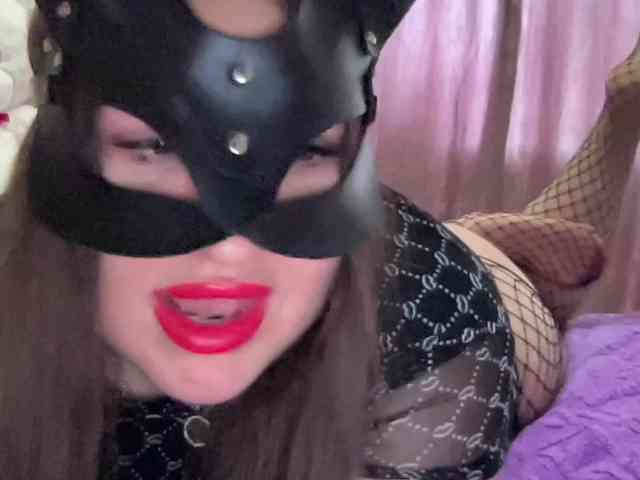 SweetStrawberry1 webcam