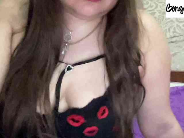 SweetStrawberry1 webcam