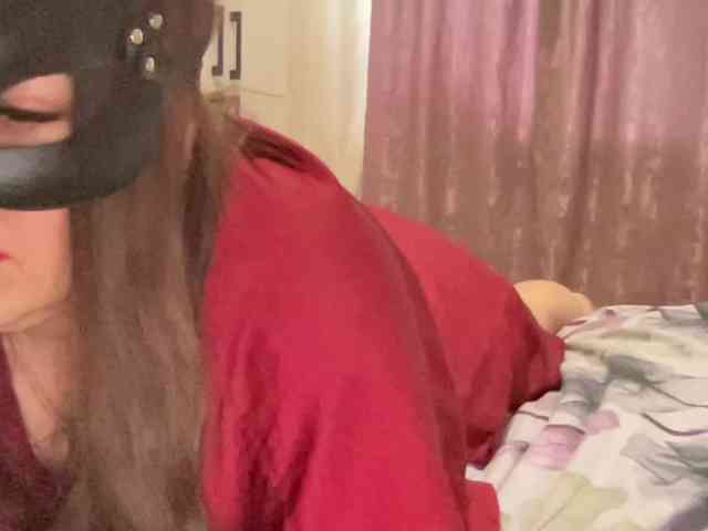 SweetStrawberry1 webcam