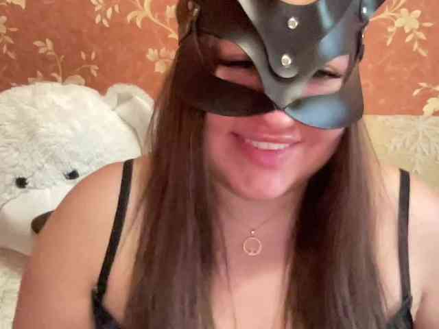 SweetStrawberry1 webcam