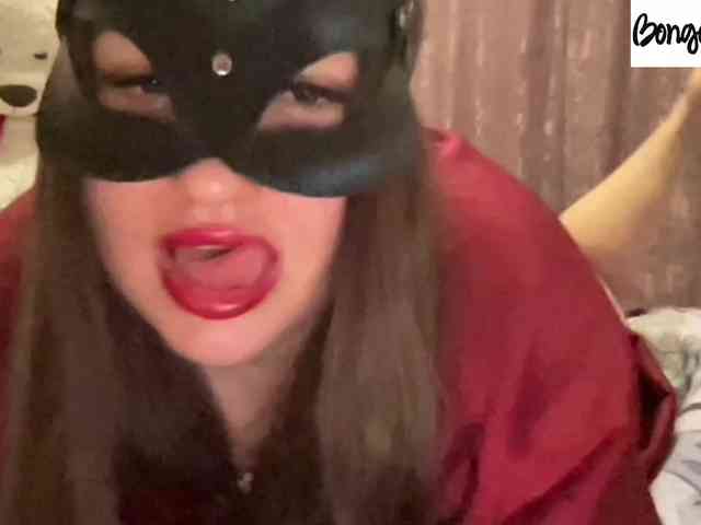 SweetStrawberry1 webcam