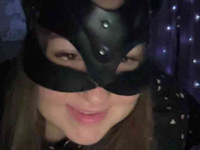 SweetStrawberry1 webcam