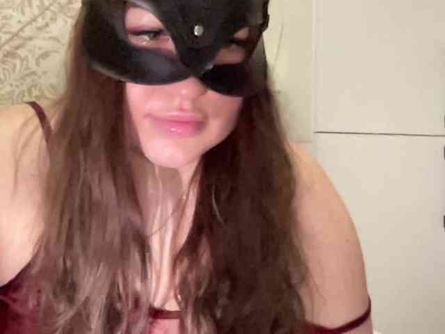 SweetStrawberry1 webcam