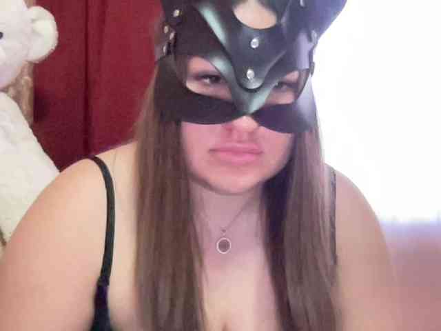 SweetStrawberry1 webcam