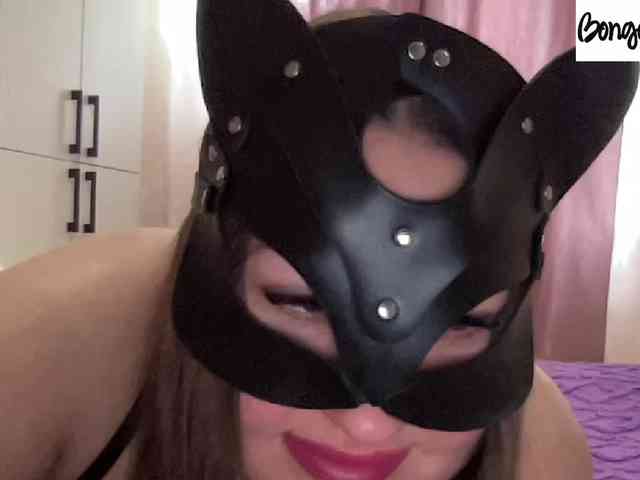 SweetStrawberry1 webcam