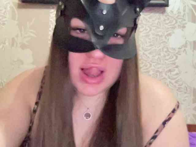 SweetStrawberry1 webcam