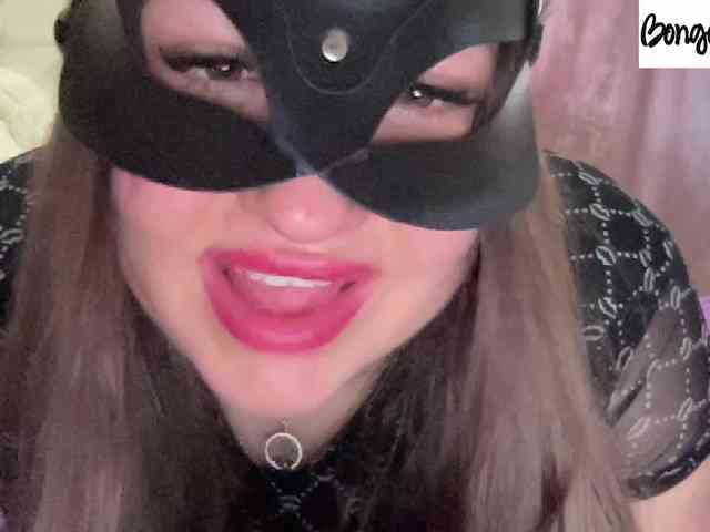 SweetStrawberry1 webcam