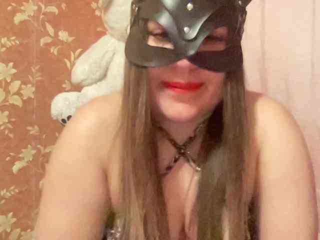 SweetStrawberry1 webcam