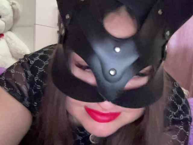 SweetStrawberry1 webcam