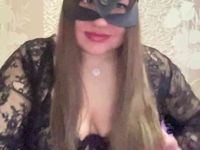 SweetStrawberry1 webcam