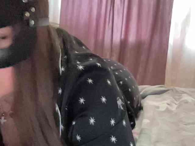 SweetStrawberry1 webcam