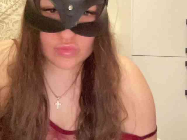 SweetStrawberry1 webcam