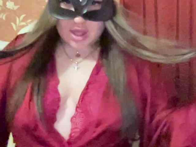 SweetStrawberry1 webcam