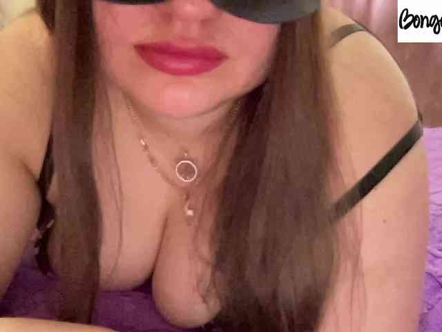 SweetStrawberry1 webcam