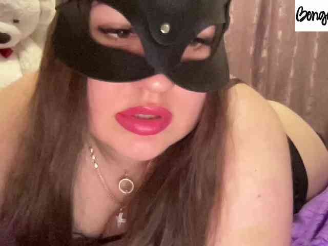 SweetStrawberry1 webcam