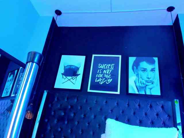 spy web cam Danna-roldann