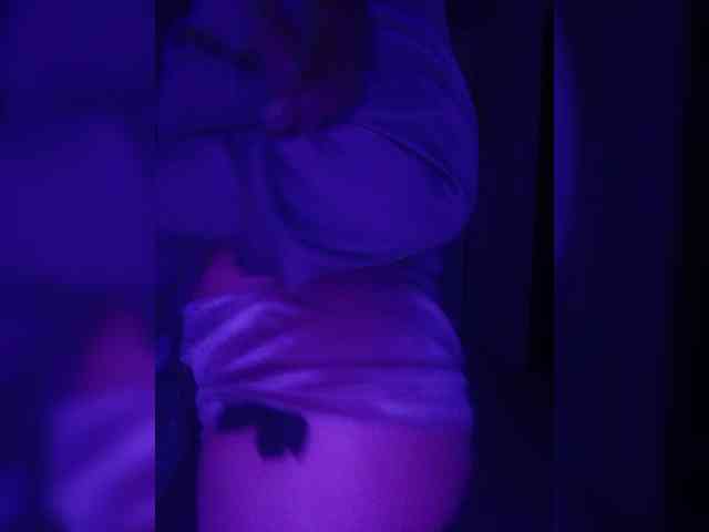 CarpeDiem888 webcam