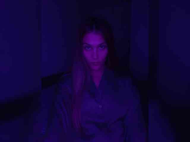 CarpeDiem888 webcam