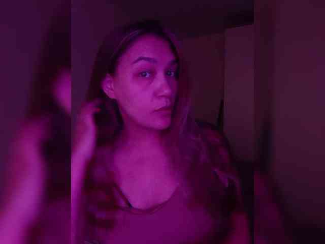 CarpeDiem888 webcam